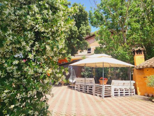 B&B Il Girasole SantʼAnna Arresi Exterior foto